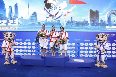Azərbaycan Qazaq güləşi üzrə dünya çempionatını beş medalla başa vurub - FOTO