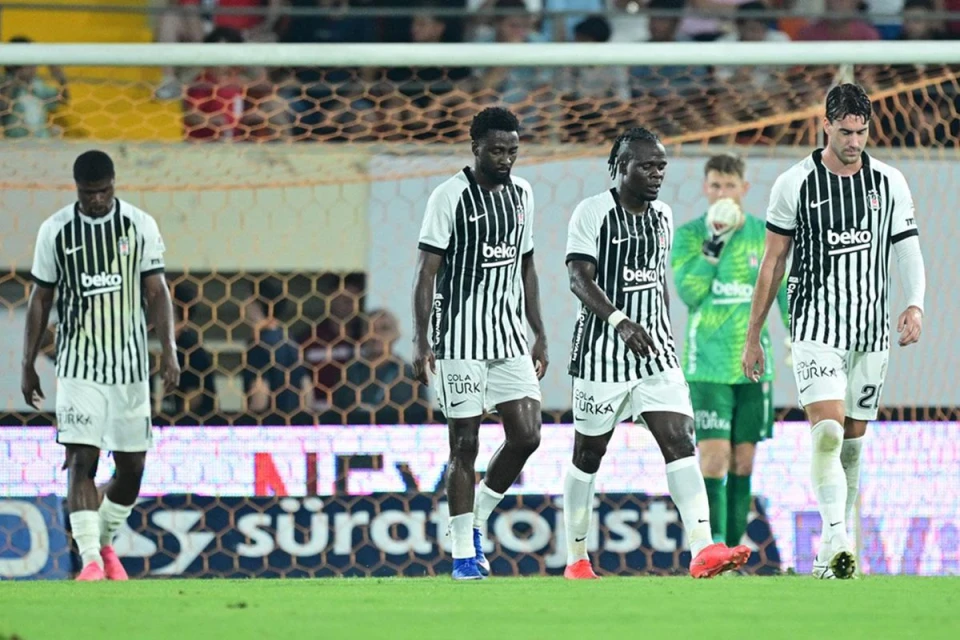 Super Liqa: “Beşiktaş”dan məğlubiyyət, “Trabzonspor”da qələbə - YENİLƏNİB + VİDEO