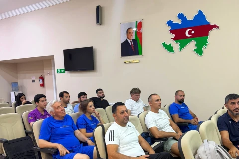 Sprint və sədlərlə qaçış üzrə mütəxəssislər məşqçilərlə görüşdü - FOTO