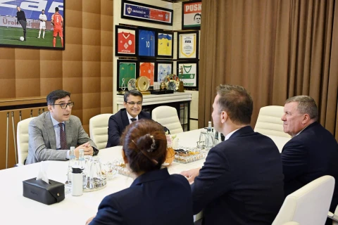 Azərbaycan və CEV arasında əməkdaşlıq müzakirə olunub - FOTO