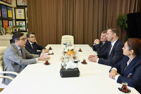 Azərbaycan və CEV arasında əməkdaşlıq müzakirə olunub - FOTO