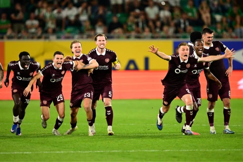 UEFA Konfrans Liqası: “Rapid” evdə “Harts”a uduzaraq mübarizəni dayandırdı