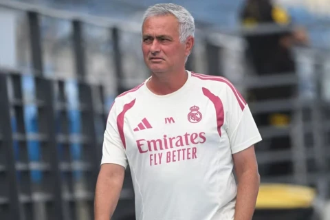 Mourinyo qələbəni və Mbappenin het-trikini şərh etdi