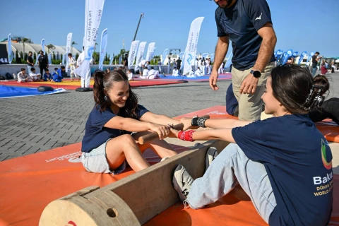 Fərid Qayıbov Yay İdman Festivalını ziyarət edib
