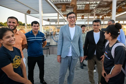 Fərid Qayıbov Yay İdman Festivalını ziyarət edib