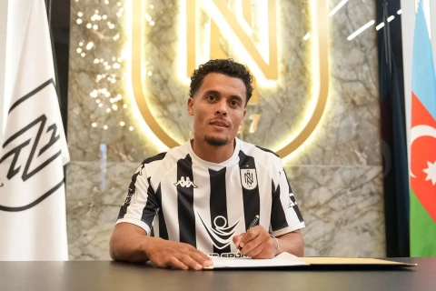 “Neftçi”dən yeni transfer: Surinam millisinin üzvü Bakıya gəldi