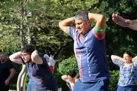 Şose velosipedi üzrə Əməkdar idman ustası Dədə Qorqud parkında açıq məşq keçirib - FOTO