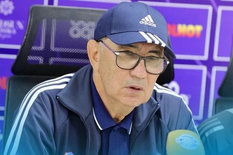 Курбан Бердыев - о призывах болельщиков к отставке: "Меня это не тревожит"