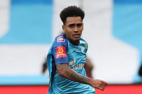 “Sabah” “Zenit”in braziliyalı yarımmüdafiəçisini icarəyə götürdü