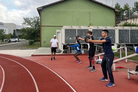 Atletika üzrə millimiz Göygöldə təlim-məşq toplanışına başladı