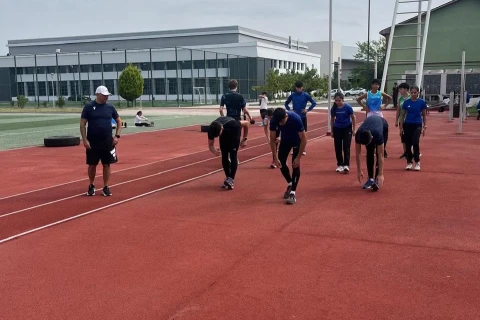 Atletika üzrə millimiz Göygöldə təlim-məşq toplanışına başladı