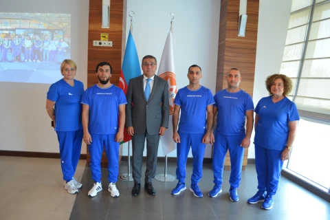 Avropa birinciliyində 15 medal qazanmış ağırlıqqaldıranlarla görüş keçirilib - FOTO