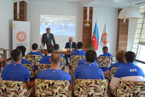 Avropa birinciliyində 15 medal qazanmış ağırlıqqaldıranlarla görüş keçirilib - FOTO