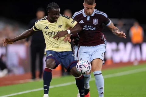 “Arsenal” səfərdə “Aston Villa”nı məğlub edib