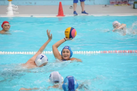Bakıda su polosu festivalı keçirildi: 10 komanda mübarizə apardı - FOTO/VİDEO
