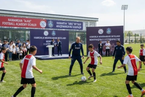 Özbəkistanda “Ayaks” futbol akademiyası fəaliyyətə başlayıb