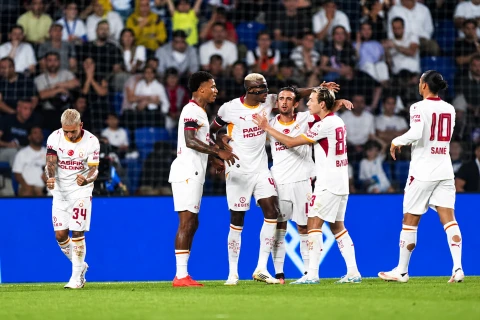 “Qalatasaray” “Başakşehir”i dramatik matçda məğlub edib