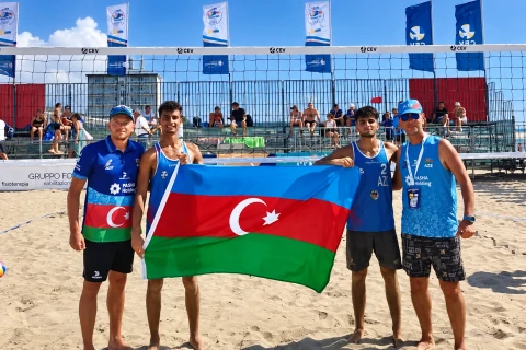 Азербайджан вышел в плей-офф чемпионата Европы по пляжному волейболу