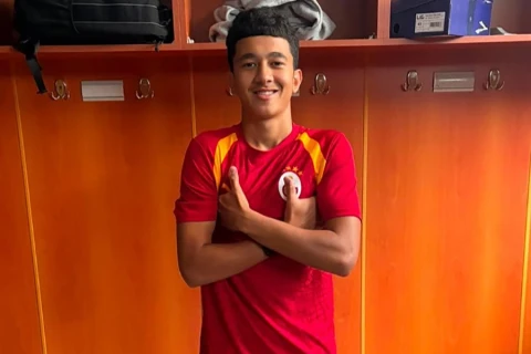 Azərbaycanlı futbolçu “Qalatasaray”a keçdi