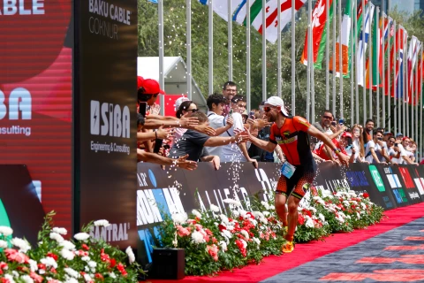 Üç azərbaycanlı atlet “Alufar IRONMAN 70.3 Baku” triatlon yarışının qalibi olub