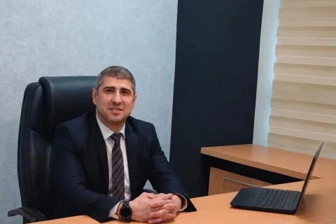 “Azərbaycan atçılığı beynəlxalq arenaya uğurla inteqrasiya edir” - Elvin Məmmədxanovun İDMAN.BİZ-ə MÜSAHİBƏSİ