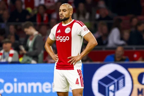 Amrabat “Ayaks”dakı debütündən narazı qalıb