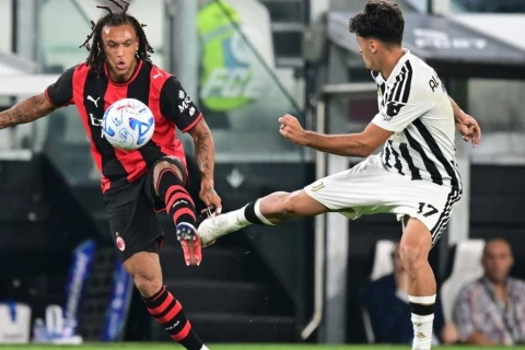 Серия А: "Милан" упустил победу над "Ювентусом", "Фрозиноне" обыграл "Венецию"