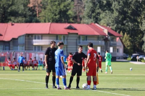 Azərbaycanın 17 yaşadək futbolçulardan ibarət millisi Moldovaya məğlub olub