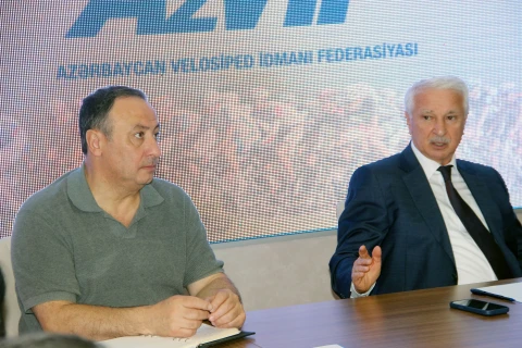 Azərbaycan Velosiped İdmanı Federasiyasında məşqçilərin fəaliyyəti ilə bağlı müşavirə keçirilib - FOTO