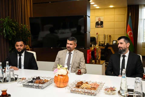 Fərid Qayıbov Dünya Minifutbol Federasiyasının prezidentini qəbul edib