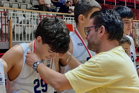 U14 millimiz Yalova turnirini ikinci yerdə başa vurub