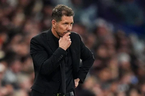 Simeone “Liverpul”la oyun üçün 24 futbolçu seçdi