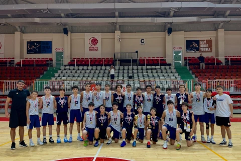 U14 millimiz Yalova turnirini ikinci yerdə başa vurub