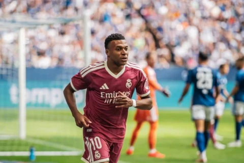 Mbappe Messi və Ronaldu arasında seçim edə bilmədi