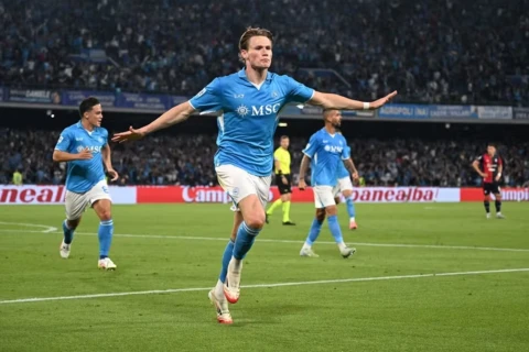 “Napoli”nin futbolçusu Maktominey ürək əməliyyatı keçirdi