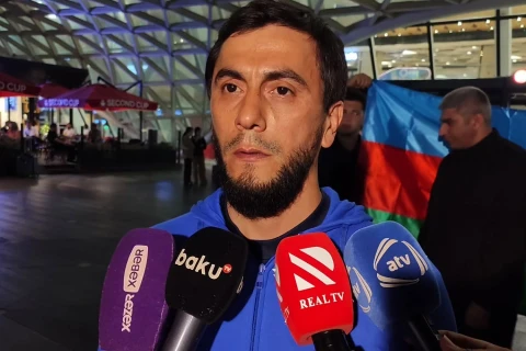 Tələbələr arasında ilk dünya çempionumuz Vətənə qayıtdı