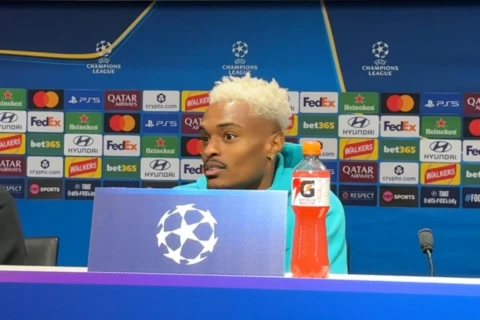 Coy-Lens Mikels: “Mançester Yunayted”i təəccübləndirə bilərik