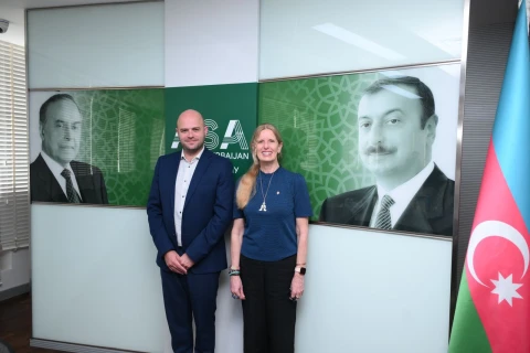 Azərbaycan İdman Akademiyasının rektoru Kembric Universitetinin məsul şəxsləri ilə görüşüb - FOTO