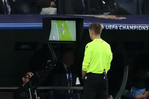 VAR üstündə 300 milyon avroluq məhkəmə
