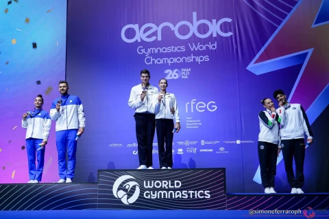 Азербайджанские гимнасты завоевали "серебро" на чемпионате мира в Испании - ФОТО