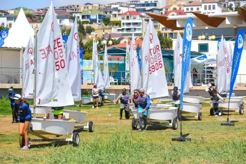 Bakıda yelkən üzrə açıq Azərbaycan reqatasına start verilib - FOTO