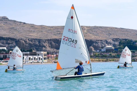 Yelkən idmanı üzrə açıq Azərbaycan çempionatı başa çatıb