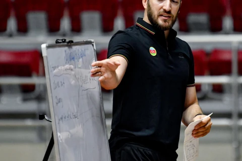 Basketbol məşqçiləri üçün seminar və imtahanlar keçirilib - FOTO