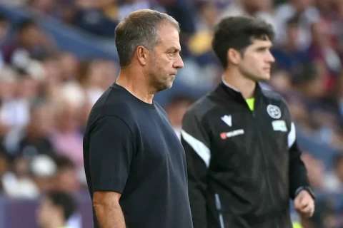 Hansi Flik: “İkinci hissədə çox əziyyət çəkdik”