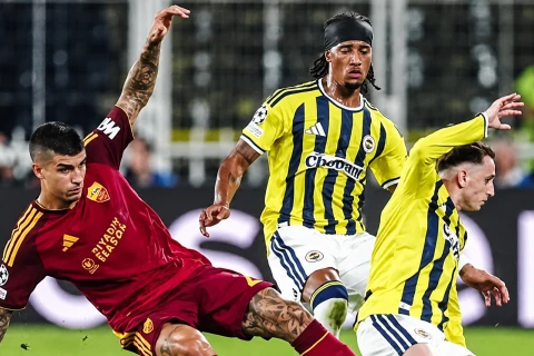 “Fənərbağça” xal itirdi, lider “Qalatasaray”la fərq altıya çatdı