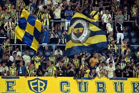 Avropada futbol günü - İngiltərə, İspaniya, İtaliya və Türkiyədə oyunlar