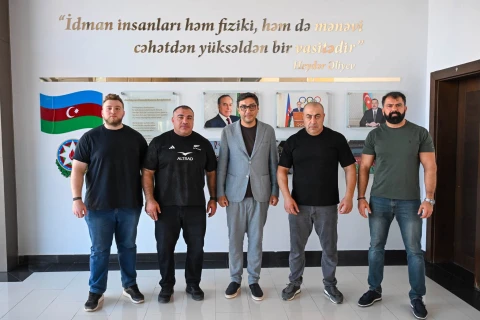 Pauerliftinq və benç-press üzrə Azərbaycan Kuboku keçirilib - FOTO