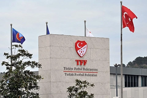 Türkiyədə futbol böhranı dərinləşir - 34 klub liqadan çəkildi