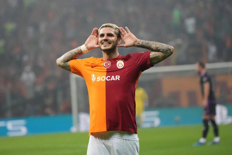 Roma klubu Mauro İkardinin agenti ilə danışıqları bərpa edir