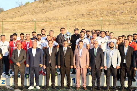Naxçıvanda ilk dəfə təşkil olunan Minifutbol Kubokuna yekun vurulub - FOTO
